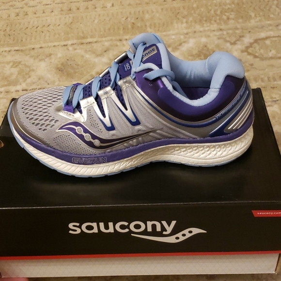 saucony women's hurricane iso 4 running shoe